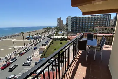 Image de Primera Linea Playa - Tres Caballos en Playamar Torremolinos