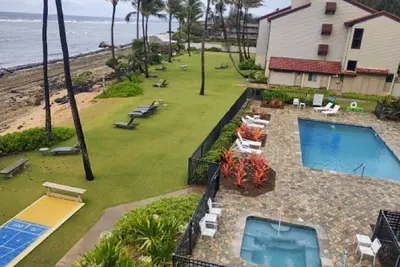 Image de 2 Br Condo @ Oceanfront Resort Kapaa Shore
