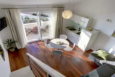 Image de Apartment Lianto, Cozy 1-bedroom apartment in enchanting Drašnice with WiFi, Ac