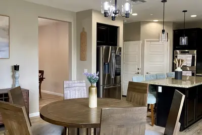 Spacious 5-bedroom house in enchanting Menifee with fitness room