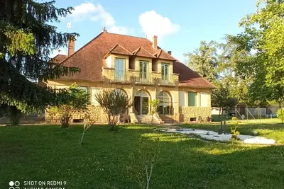 Image de Apartement chez l'habitant. ( 4 personnes + 1 bébé )