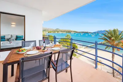 Image de Seaview Apt Anita 4 by Js Villas