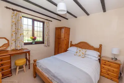 Image de Lakeside Cottage - Trois Chambres Maison, Couchages 6