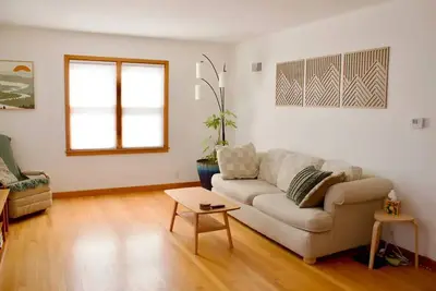 Image de Charming 2 Bedroom Ranch
