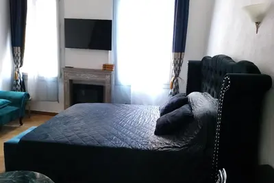 Image de Confortable Studio duplex calme 4 px dans le centre ville animé d'Aix