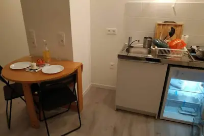 Image de Magnifique nouvel appartement, à 5 minutes à pied de la ligne de métro 5