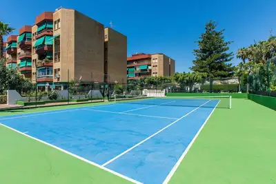 Image de Agréable appartement pour 6 personnes avec climatisation, piscine, Wifi, Tv, terrasse et parking