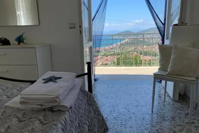 Image de Cozy panoramic apartment ideal for families or couples.