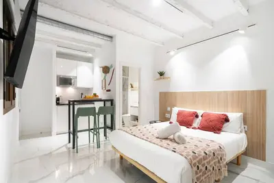 Image de Dobo Madrid Luna