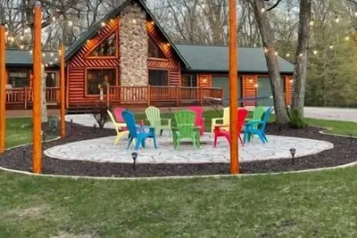 Image de Stunning Log Home - Lake, Full Recreational Wilderness Area, Sand Valley Golf
