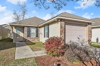 Image de Secluded home in Quiet Neighborhood 3br 2ba