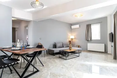 Image de Eros Port & Beach Haven