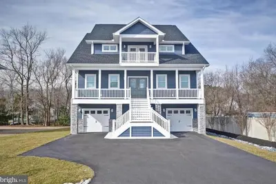 Image de Dream getaway just 2 miles from Fenwick or Oc beach. 5br house sleeps up to 13