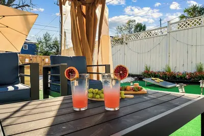 Image de Summer Retreat w/ Pool & Backyard Lounge