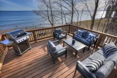 Image de Sisu Shores: Lakefront Home with Private Beach and Wood Burning Sauna