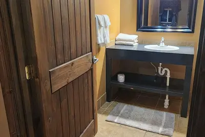 Image de Circle R Cabin 3, Private Ranch, Mountain Views