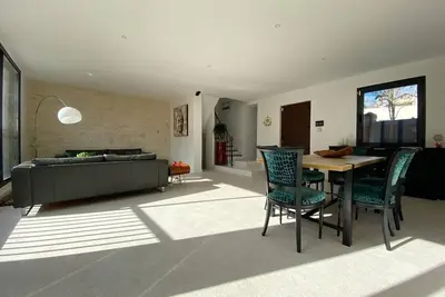 Image de Maison Centre Suresnes.