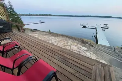 Image de St. Germain Lakefront Cabin for rent, Hike, Bike, Fish, Boat, Relax.