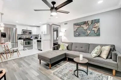 Image de Superb 2-bedroom 2-baths  apartment in cool Tampa with Ac, WiFi central tampa 2