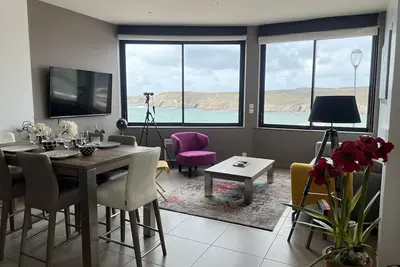 Image de Lc84 Appartement avec vue sur la mer, le port et la presqu'ile de Kermorvan