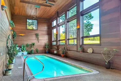 Image de Private Mansion: Indoor Pool, Hot Tub, Mountain Views