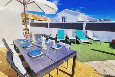 Villa Melissa  a wonderful and welcoming villa located by the Campanario Centre