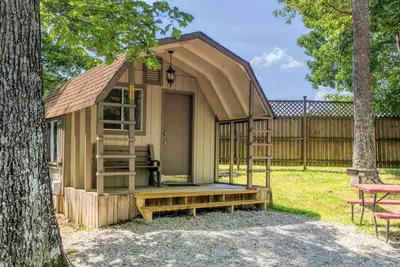 Image de 1 Room Camping Cabin - Enjoy a cabin with air conditioning and real beds!