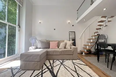 Image de Ground-Floor Flat | Steps from Hyde Park, Notting Hill & Paddington