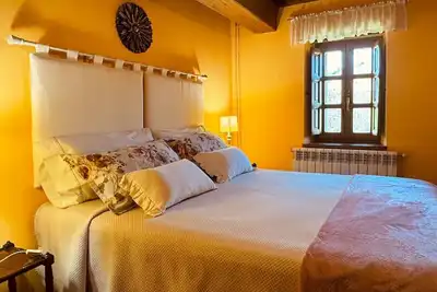 Image de Spacious 5-bedroom cottage in wonderful Riotuerto with WiFi