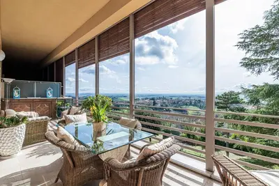 Image de Porta Tufi Luxury Apartment with Private Parking!