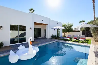 Image de Monroe-Private Pool-Ping Pong-Stunning design