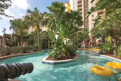 Image de 2 Br Deluxe Condo Bonnet Creek Club Wyndham Resort, less than 1 mile from Disney