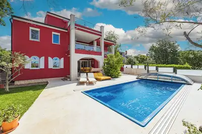 Image de Apartment Ayni With Private Pool, Umag, Croatia