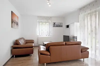 Image de Appartement \"Thea\" avec terrasse privée, jardin privé et Wi-Fi