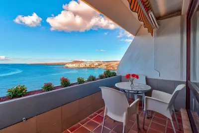 Image de La Maravilla avec vue sur la mer par Paramount Holidays