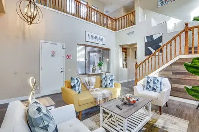 Family-Friendly Phoenix Home: 5 Mi to Westgate!