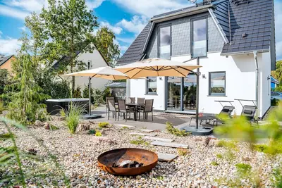 Image de Ferienhaus für 4 Gäste mit 100m² in Göhren-lebbin
