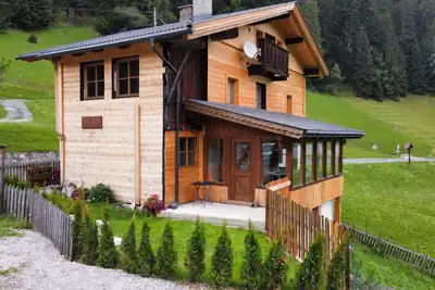 Image de GemĂĽtliches Ferienhaus mit Direktem Blick auf Maria-luggau und die Berge