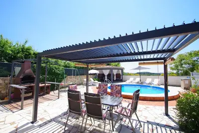 Image de Maison de vacances Pula pour 1 - 6 personnes avec 3 chambres Ă coucher - Maison de vacances