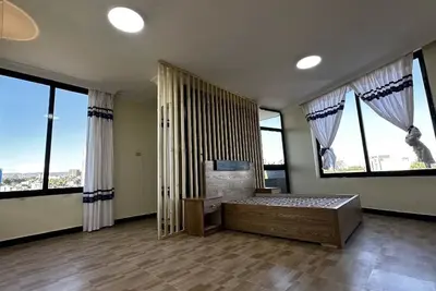 Image de Home away from home 3