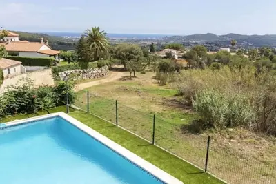 Image de Vistas Panorámicas y Piscina en Villa del Alba