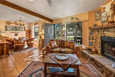 Image de Cowboy Haven Condo Canyon Mesa Golf Resort - Copper Springs - S092