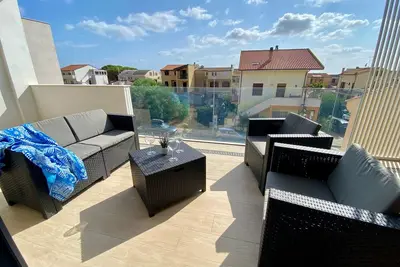 Image de Mare Dentro - Modern Apartment with Terrace for Families Near the Beach
