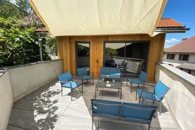 Image de Grange Rénovée, Esprit Loft, à six Minutes du Lac d'Annecy vue sur le Mont-blanc