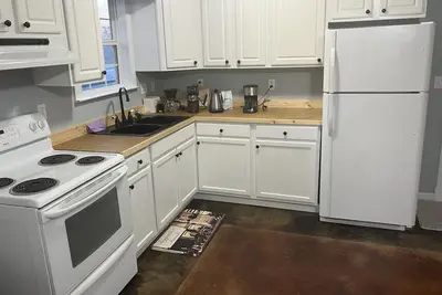 Image de Cozy 1-bedroom house in charming West Point with Ac, WiFi