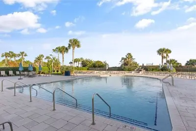 Image de Beach Club Beautifully Remodeled \/Totally Updated!