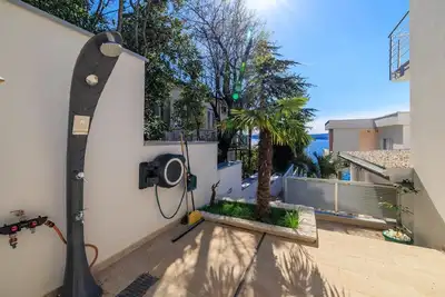 Image de Appartement de vacances Crikvenica pour 2 - 6 personnes avec 3 chambres à coucher - Appartement de v