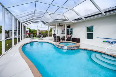 Image de Lanai, Private Pool: Lehigh Acres Home
