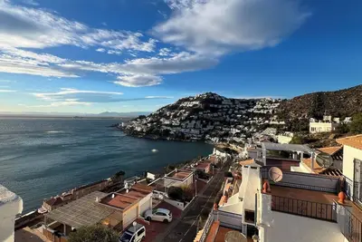 Belle maison avec vue sur la mer Av-35