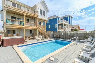Image de Gorgeous Nags Head vacation rental across the street from Jockey's Ridge!